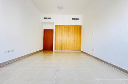 Apartment - 3 Bedrooms - 4 Bathrooms for rent in Al Hikma Residence - Dubai Silicon Oasis - Dubai