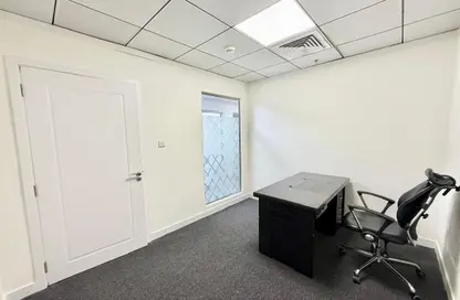 Office Space - 1 Bedroom - 4 Bathrooms for rent in Madinat Zayed Tower - Muroor Area - Abu Dhabi