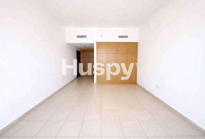 76981037 - Property Image 2