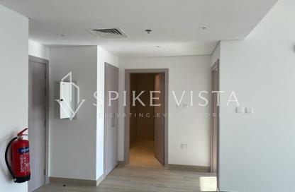 Apartment - 1 Bedroom - 1 Bathroom for rent in Waters Edge - Yas Island - Abu Dhabi Apartment - 1 Bedroom - 1 Bathroom for rent in Waters Edge - Yas Island - Abu Dhabi
