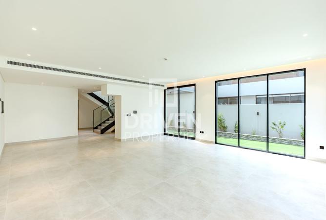 125641818 - Property Main Image