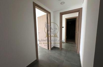 Apartment - 3 - 5 for rent in Al Majaz 3 - Al Majaz - Sharjah