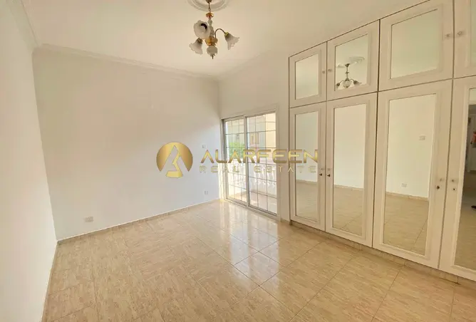 125614002 - Property Image 2