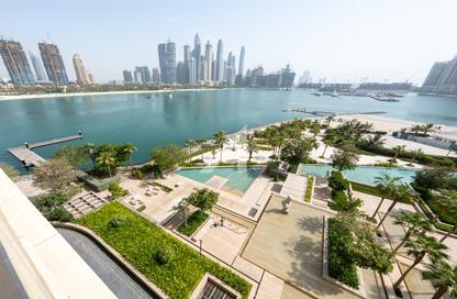 Apartment - 4 - 6 for rent in One at Palm Jumeirah - Palm Jumeirah - Dubai