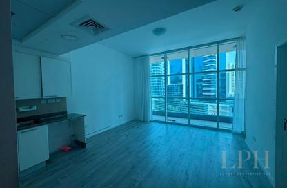 Apartment - Studio - 1 Bathroom for rent in Bay Square Building 9 - Bay Square - Business Bay - Dubai