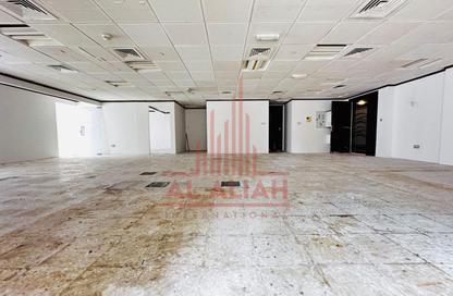 Office Space - Studio - 2 for rent in Khalifa Street - Abu Dhabi