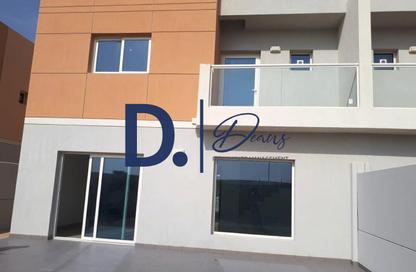 Villa - 3 Bedrooms - 4 Bathrooms for rent in Manazel Al Reef 2 - Al Samha - Abu Dhabi