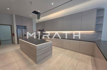 Villa - 6 - 7 for rent in Jumeirah 3 Villas - Jumeirah 3 - Jumeirah - Dubai