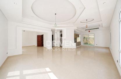 Villa - 5 - 6 for rent in Hacienda - The Villa - Dubai