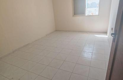 Apartment - 1 Bedroom - 1 Bathroom for rent in Al Butina 9 Building - Al Butina - Sharjah