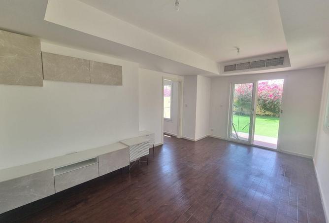 76968379 - Property Image 3