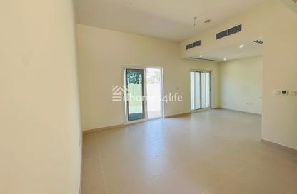 Townhouse - 2 Bedrooms - 4 Bathrooms for rent in Amaranta B - Amaranta - Villanova - Dubai Land - Dubai
