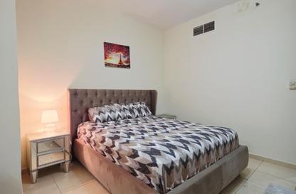Apartment - Studio - 1 for rent in Beach Tower 1 - Al Khan Lagoon - Al Khan - Sharjah