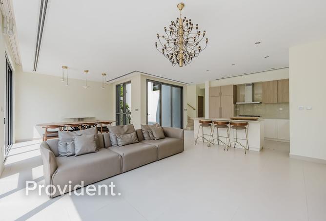 139680156 - Property Image 2