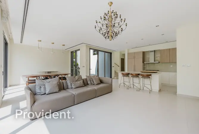 139680156 - Property Image 2