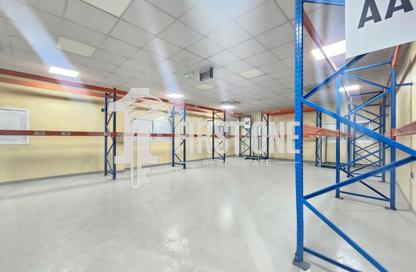 Warehouse - Studio for sale in Mussafah Industrial Area - Mussafah - Abu Dhabi