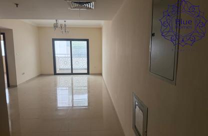 Apartment - 3 Bedrooms - 3 Bathrooms for rent in Muwaileh 3 Building - Muwaileh - Sharjah Apartment - 3 Bedrooms - 3 Bathrooms for rent in Muwaileh 3 Building - Muwaileh - Sharjah