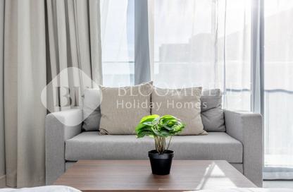 Apartment - Studio - 1 for rent in The Gate - Masdar City - Abu Dhabi