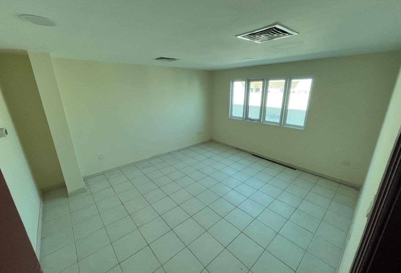1bhk for Rent | Near Metro | Prime location photo 14