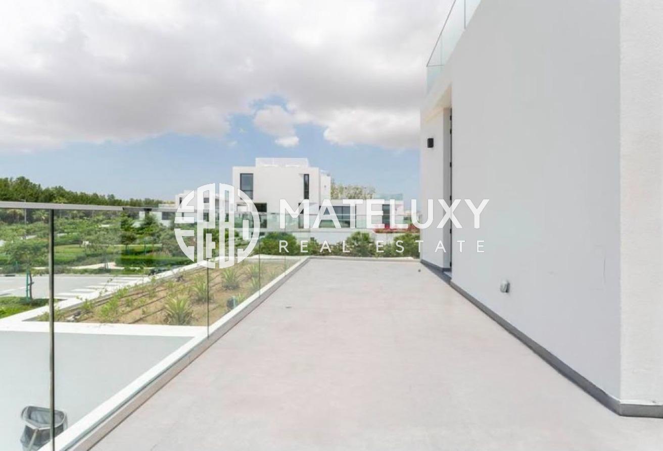 Rare Corner Unit | Park Side | Exclusive photo 19