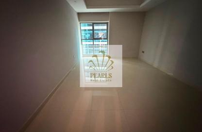 Apartment - 1 Bedroom - 2 Bathrooms for rent in Gulfa Towers - Al Rashidiya 1 - Al Rashidiya - Ajman