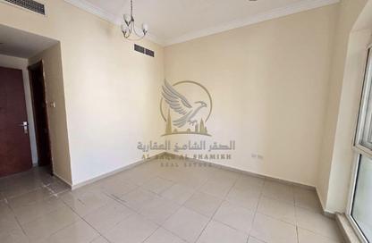 Apartment - 1 - 2 for rent in Al Qulaya'ah - Al Sharq - Sharjah Apartment - 1 - 2 for rent in Al Qulaya'ah - Al Sharq - Sharjah