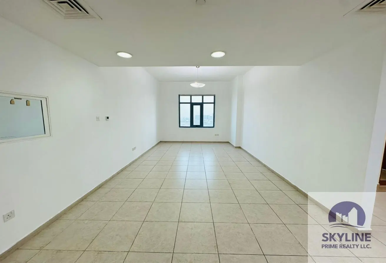 128368956 - Property Main Image