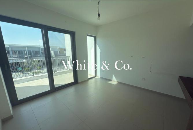 65153127 - Property Image 3