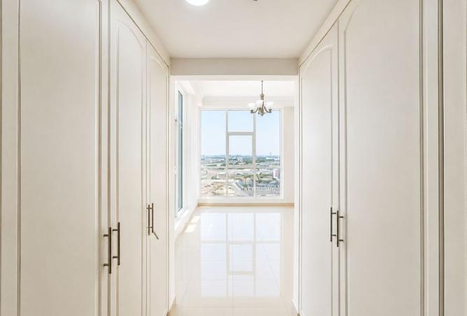 128353017 - Property Image 3