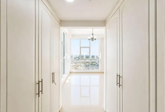 128353017 - Property Image 3