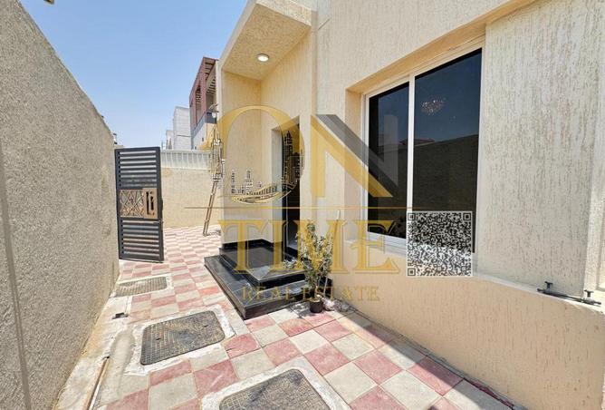 121104278 - Property Image 2