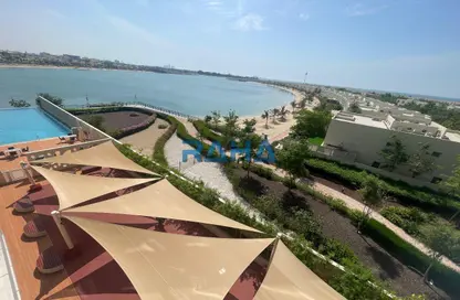 شقة - 2 غرف نوم - 3 حمامات للايجار في مساكن جاتواي - ميناء العرب - راس الخيمة - رأس الخيمة