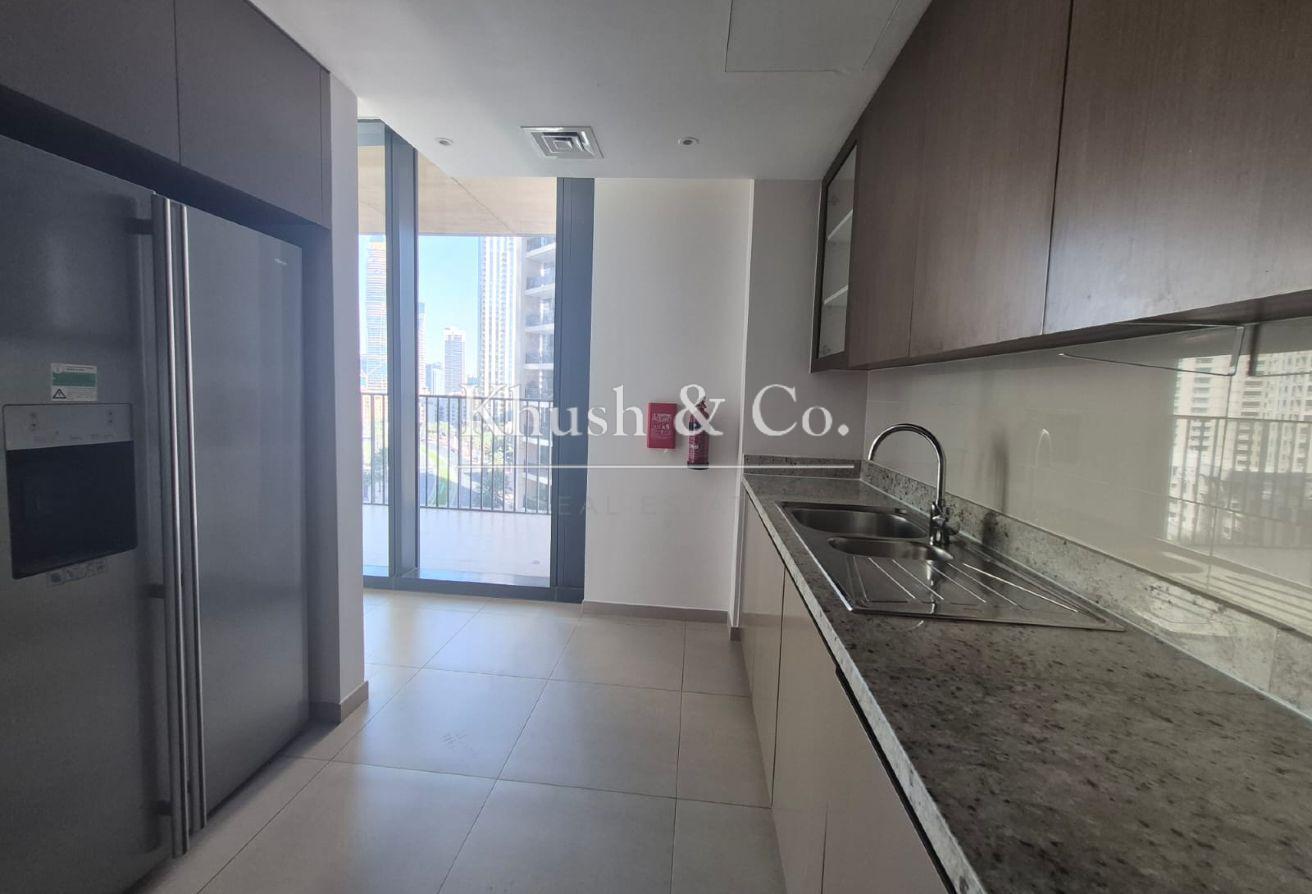 Modern Living | Premium Residence | Vacant photo 10