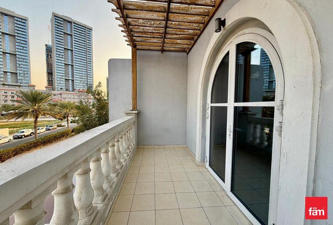 100385629 - Property Image 2