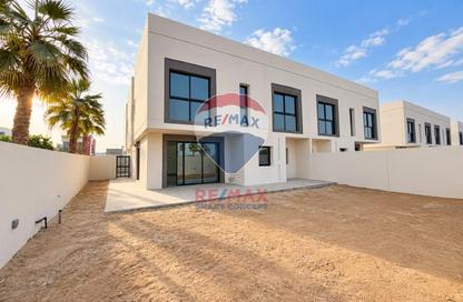 Townhouse - 4 - 5 for sale in The Dahlias - Yas Acres - Yas Island - Abu Dhabi