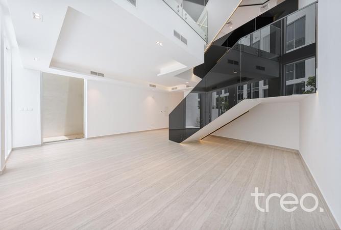 101280876 - Property Image 3