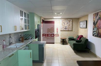 Apartment - 2 Bedrooms - 2 Bathrooms for rent in Emirates Crown - Dubai Marina - Dubai