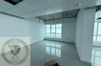 Co-working space - Studio - 2 Bathrooms for rent in Al Majaz 2 - Al Majaz - Sharjah