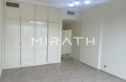 Apartment - 2 Bedrooms - 3 Bathrooms for rent in Souq Al Kabeer 1 - Al Souk Al Kabeer - Bur Dubai - Dubai
