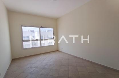 Apartment - 2 - 3 for rent in Souq Al Kabeer 1 - Al Souk Al Kabeer - Bur Dubai - Dubai