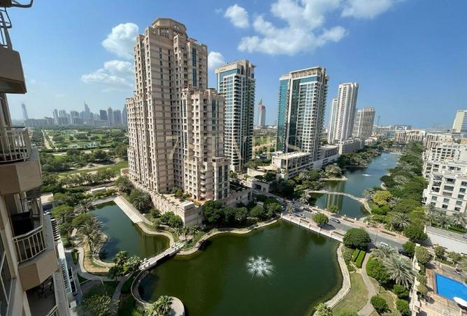 FULLY FURNISHED | MOST BEAUTIFUL  LAKE VIEWS