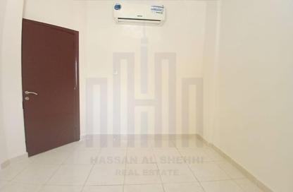 Apartment - 1 - 1 for rent in Fire Station Road - Muwaileh - Sharjah Apartment - 1 - 1 for rent in Fire Station Road - Muwaileh - Sharjah