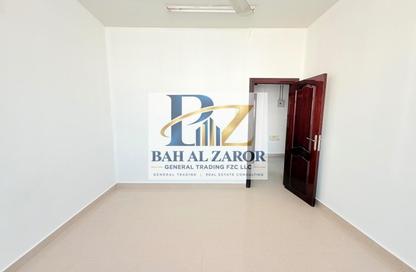 Apartment - 1 - 1 for rent in Fire Station Road - Muwaileh - Sharjah