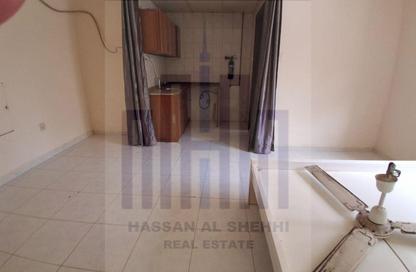 Apartment - Studio - 1 Bathroom for rent in Fire Station Road - Muwaileh - Sharjah