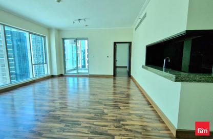 Apartment - 2 Bedrooms - 2 Bathrooms for sale in Shemara Tower - Marina Promenade - Dubai Marina - Dubai
