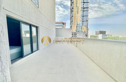 Apartment - 3 Bedrooms - 3 Bathrooms for rent in Emerald Vision Tower - District 1 - Jumeirah Village Triangle - Dubai