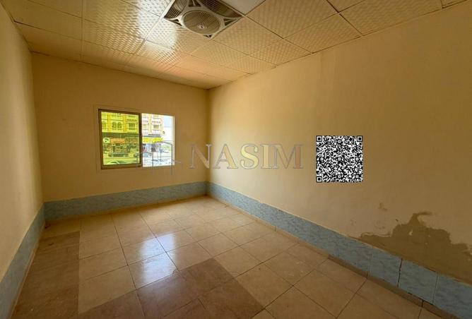 82812813 - Property Image 2