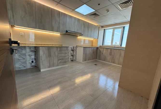 77392505 - Property Image 2