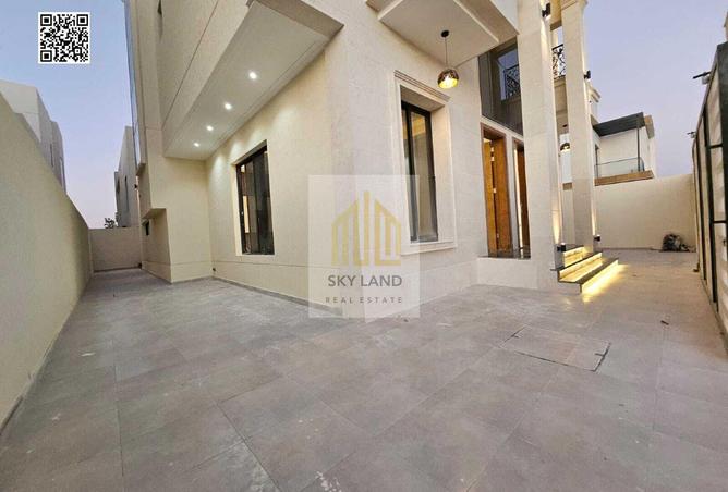 56944109 - Property Image 3