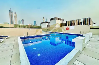 Apartment - 2 Bedrooms - 3 Bathrooms for rent in Jumeirah Garden City - Al Satwa - Dubai
